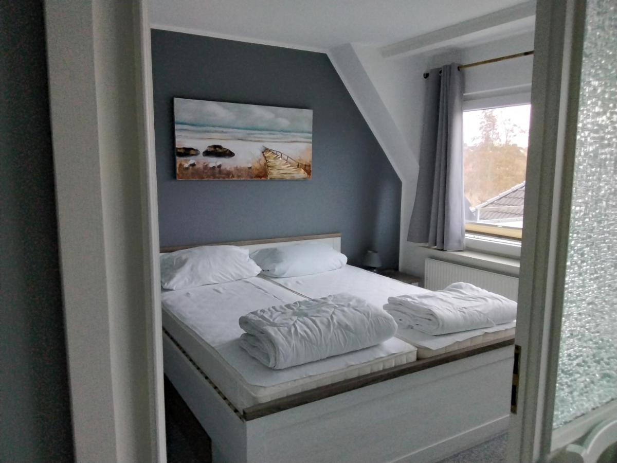 Ferienwohnung 3 Haus Neptun Ideal Familien Mit Kindern บือซุม ภายนอก รูปภาพ